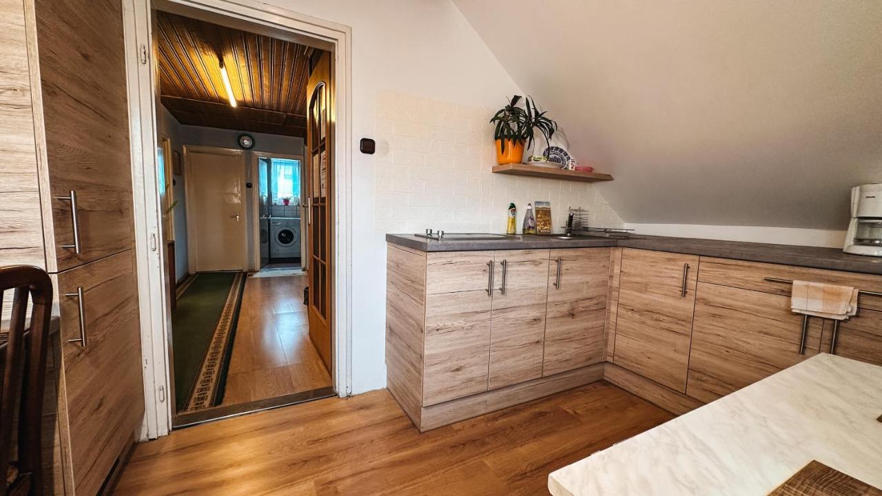 Napfeny Vendeghaz Hotel Győr Exterior foto